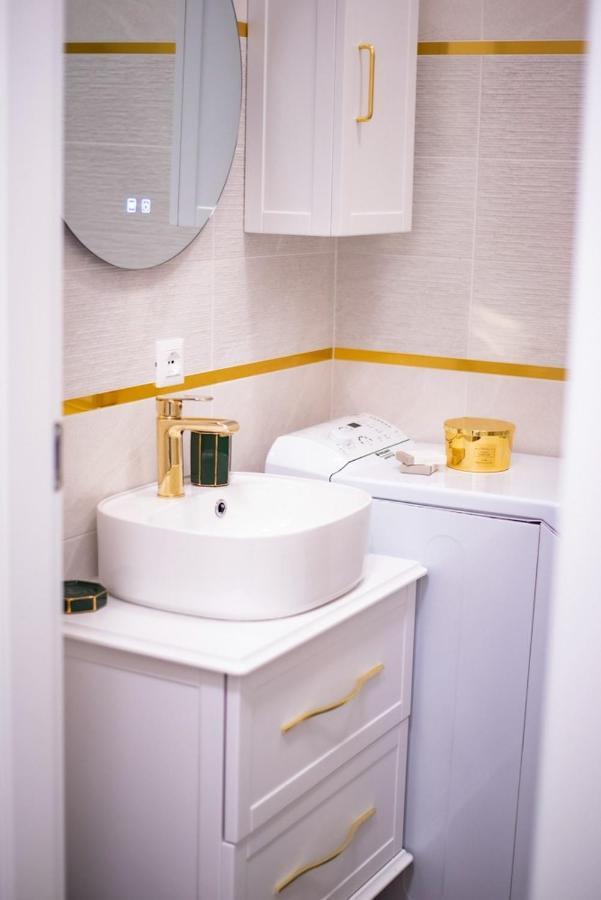 Isabel Apartaments Old Town ปาโดวา ภายนอก รูปภาพ